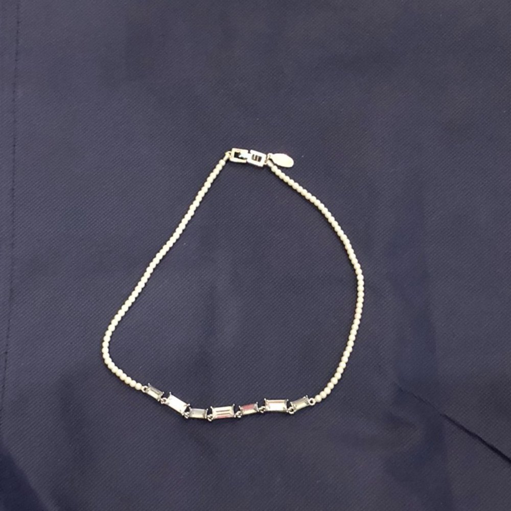 Ann Taylor Preppy Pearl Necklace